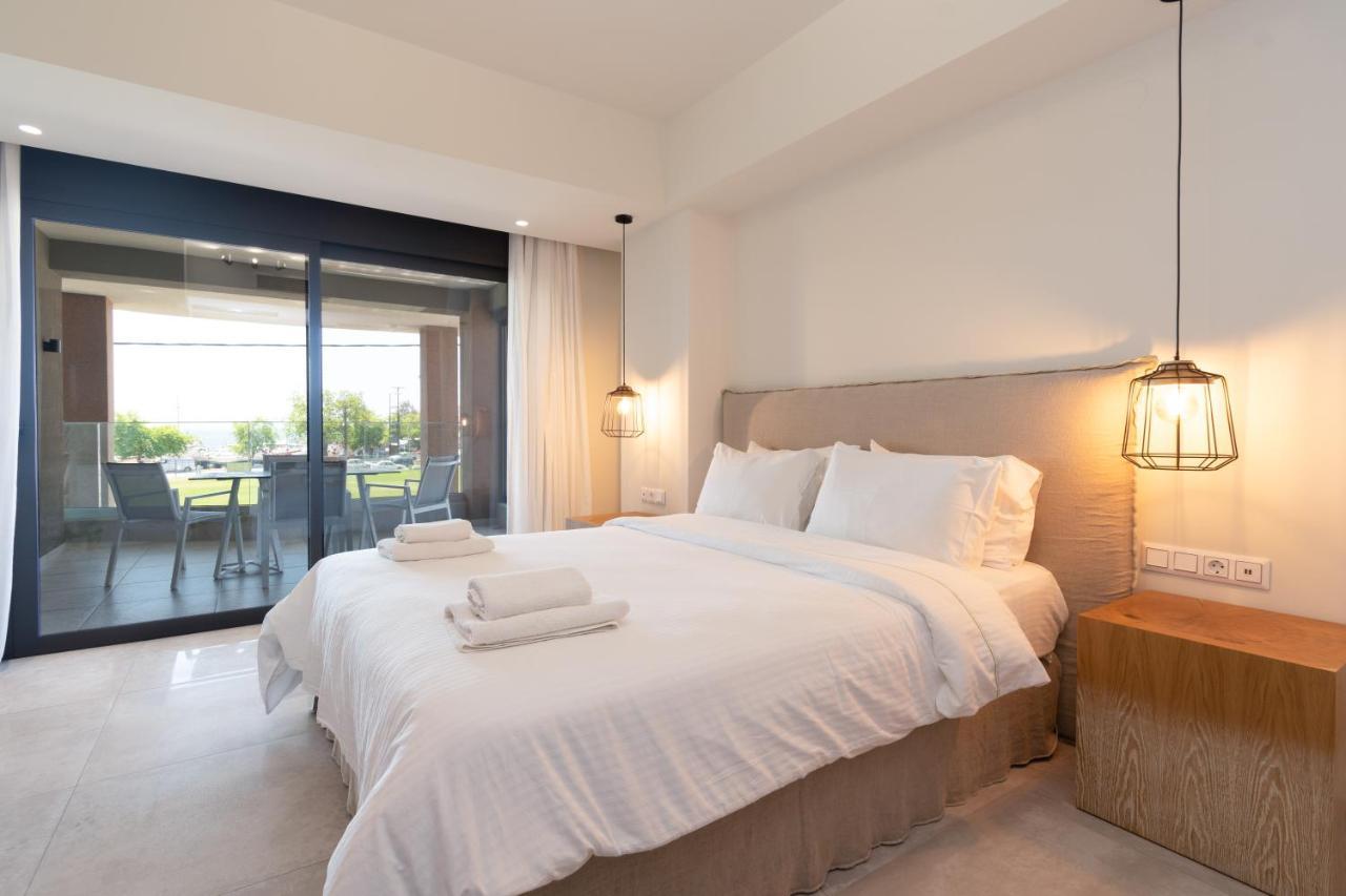 Thetis Boutique Apartments Neos Marmaras Bagian luar foto