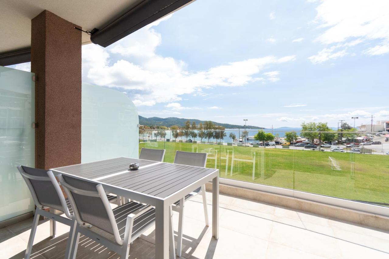 Thetis Boutique Apartments Neos Marmaras Bagian luar foto