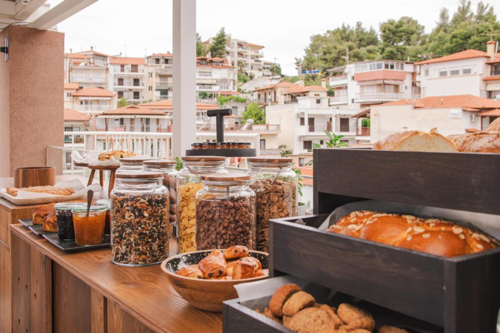 Thetis Boutique Apartments Neos Marmaras Bagian luar foto