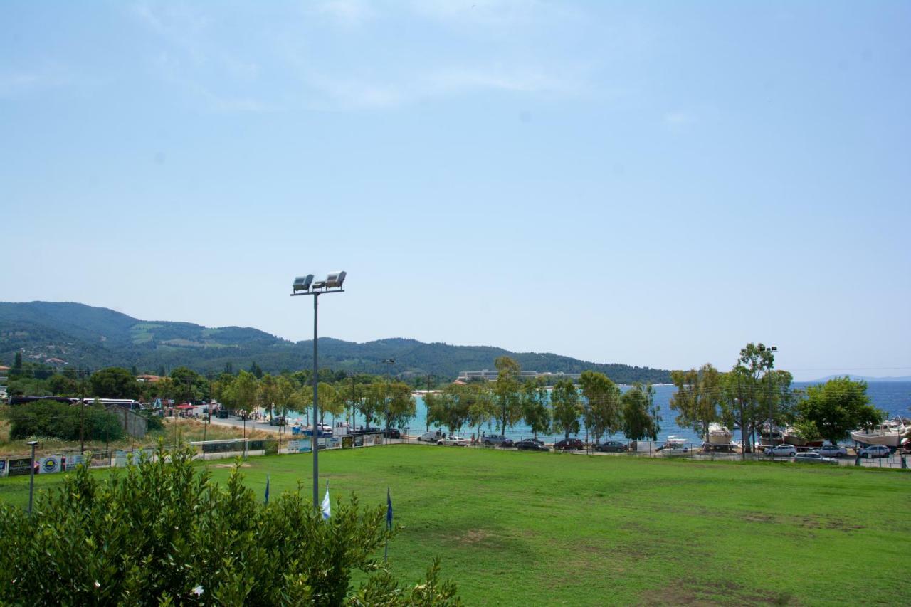 Thetis Boutique Apartments Neos Marmaras Bagian luar foto